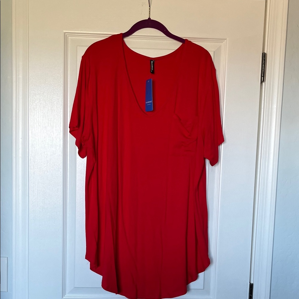 ALLEGRACE Elegant Short Sleeve Women's Top 🪻